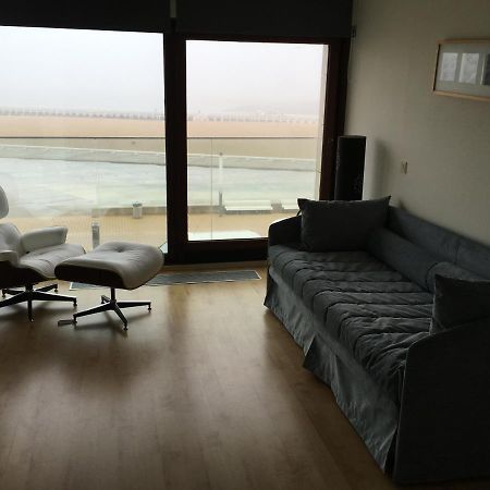 prachtige studio met havenzicht Oostende Buitenkant foto