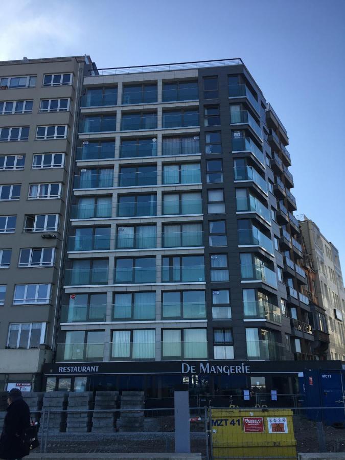 prachtige studio met havenzicht Oostende Buitenkant foto